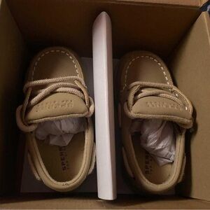 Sperry baby shoe (4M) baby girl